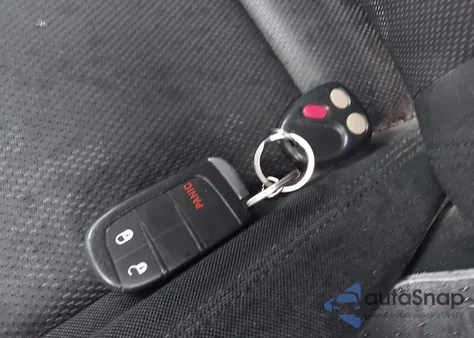 2017 Jeep Renegade Latitude Fwd from USA, damaged, VIN ZACCJABB1HPF16811